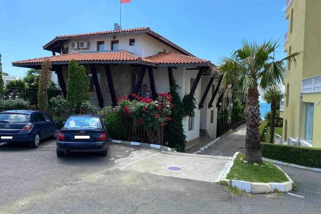 Top Complex Apartment On The Beach Sveti Vlas Exterior photo